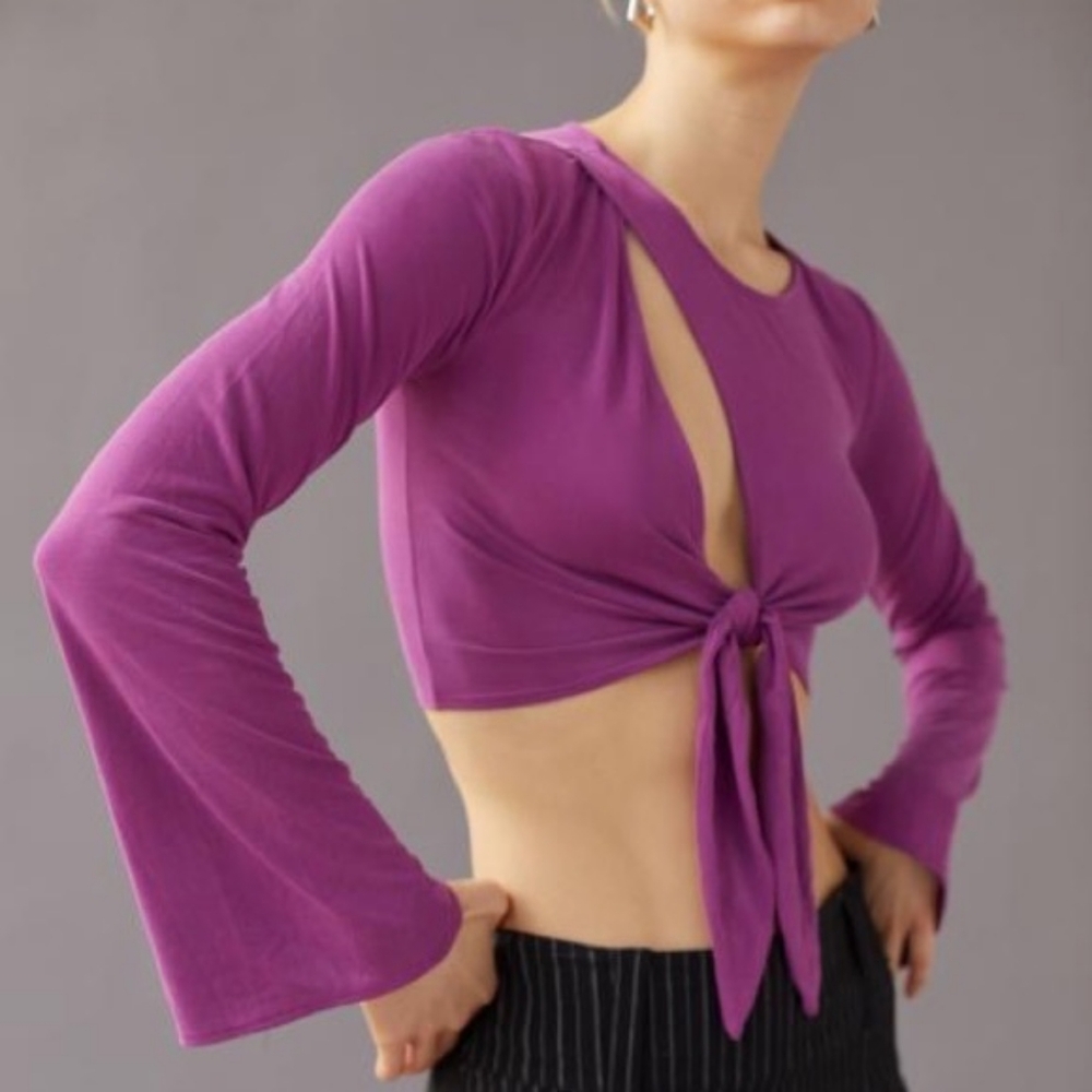 Urban Outfitters Elle Keyhole Wrap Top